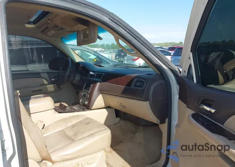 2009 GMC Yukon Denali z USA, uszkodzony, nr VIN 1GKFC03259R164789